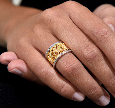 Anillo Albayzín, oro bicolor