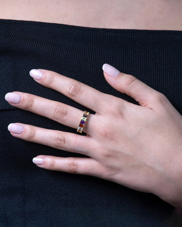 Anillo Baguette gemas multicolor, plata dorada