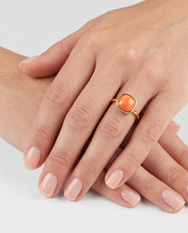 Anillo Bow ágata, plata dorada