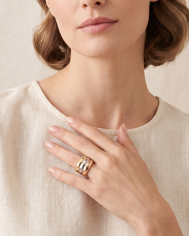 Anillo Castellana, oro tricolor