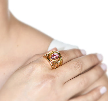Anillo Granada amatista, oro