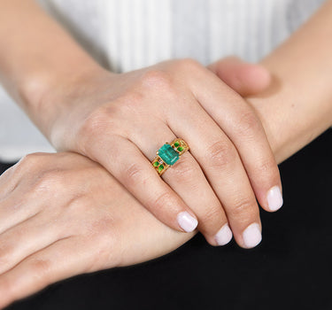 Anillo Guadiana esmeralda, oro