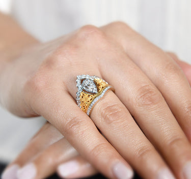 Anillo Imperial Toledo diamantes, oro