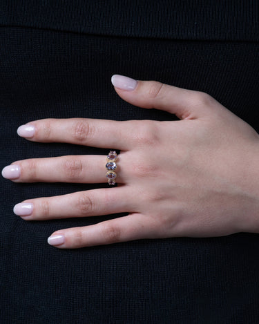 Anillo Oval amatista, plata dorada