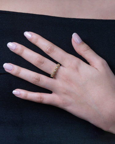 Anillo Riviere cuarzo limón, plata dorada