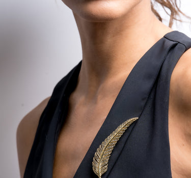 Broche Leaf marcasitas, plata dorada