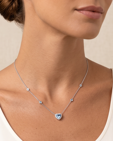 Colgante Victoria Heart topacio azul y diamantes, oro blanco