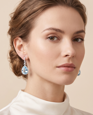 Pendientes Victoria desmontables topacios azules y diamantes, oro blanco