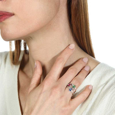 Anillo First Stone oro blanco, rubí y diamantes