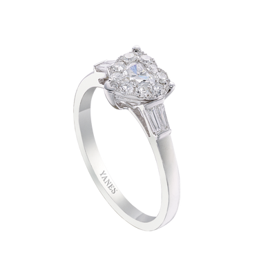 Anillo Isabella corazón diamantes, oro blanco