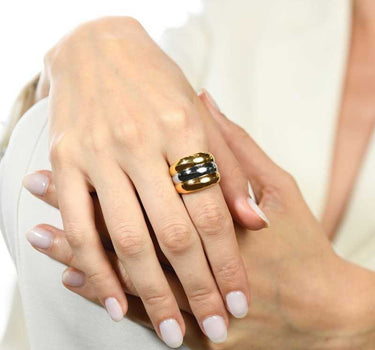 Anillo Castellana, oro tricolor