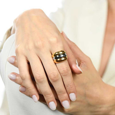 Anillo Castellana, oro tricolor