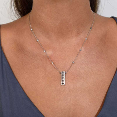 Colgante Aimi diamantes, oro blanco