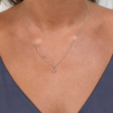 Colgante Carina diamantes, oro blanco